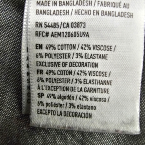 American Eagle Outfitters Super Stretch Jegging Size 2‎ Black Skinny Distressed - Picture 8 of 8